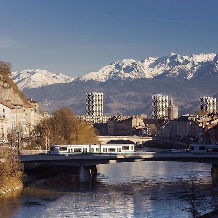 Ibis Grenoble Gare Hotell Exteriör bild