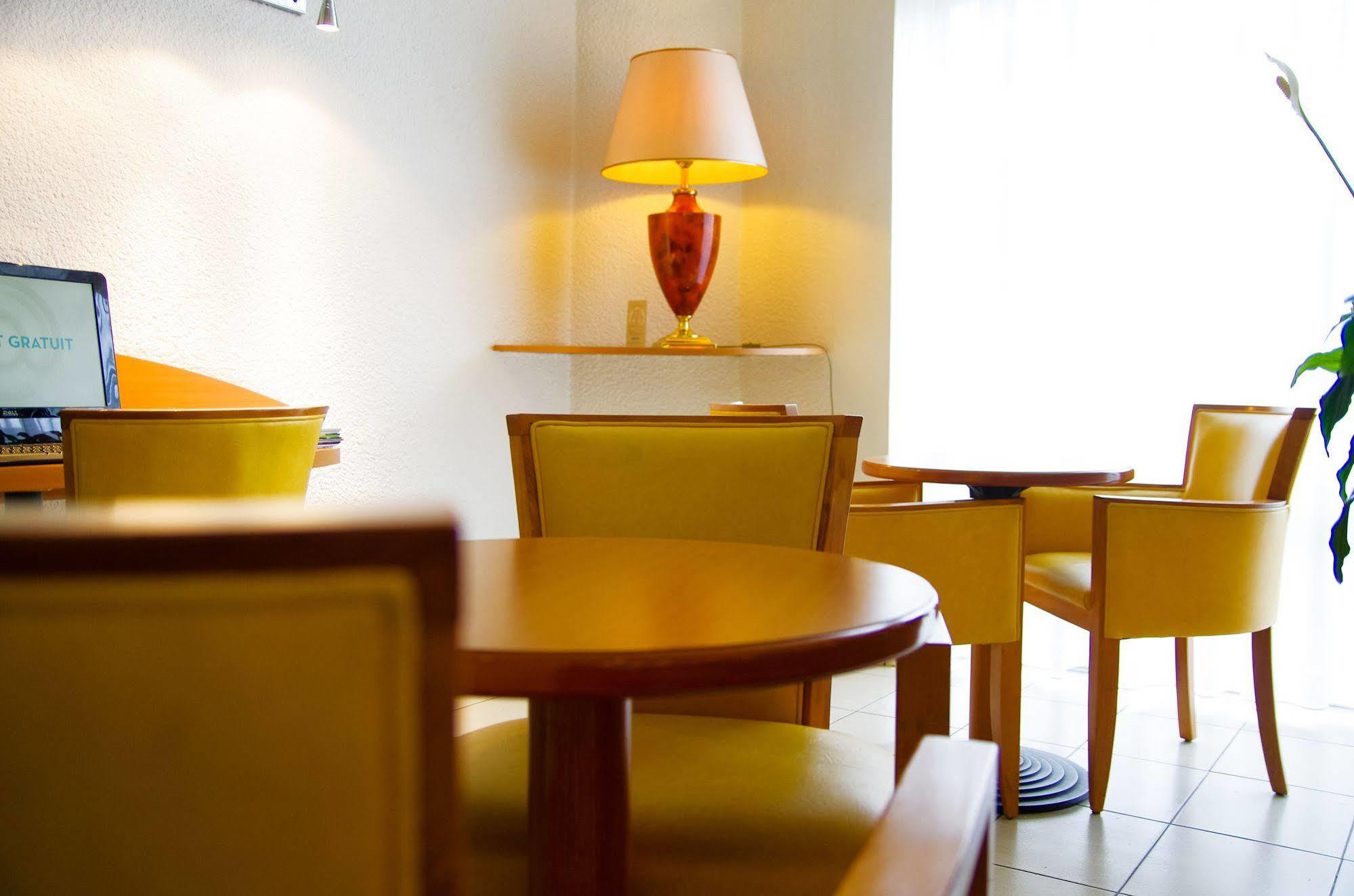 Ibis Grenoble Gare Hotell Exteriör bild